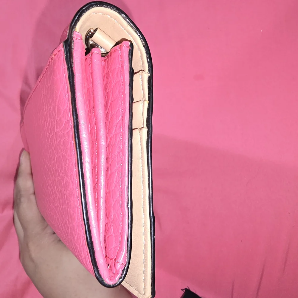 Kate Spade Pink Perri Lane Leather Women's Wallet - Picture 5 of 16